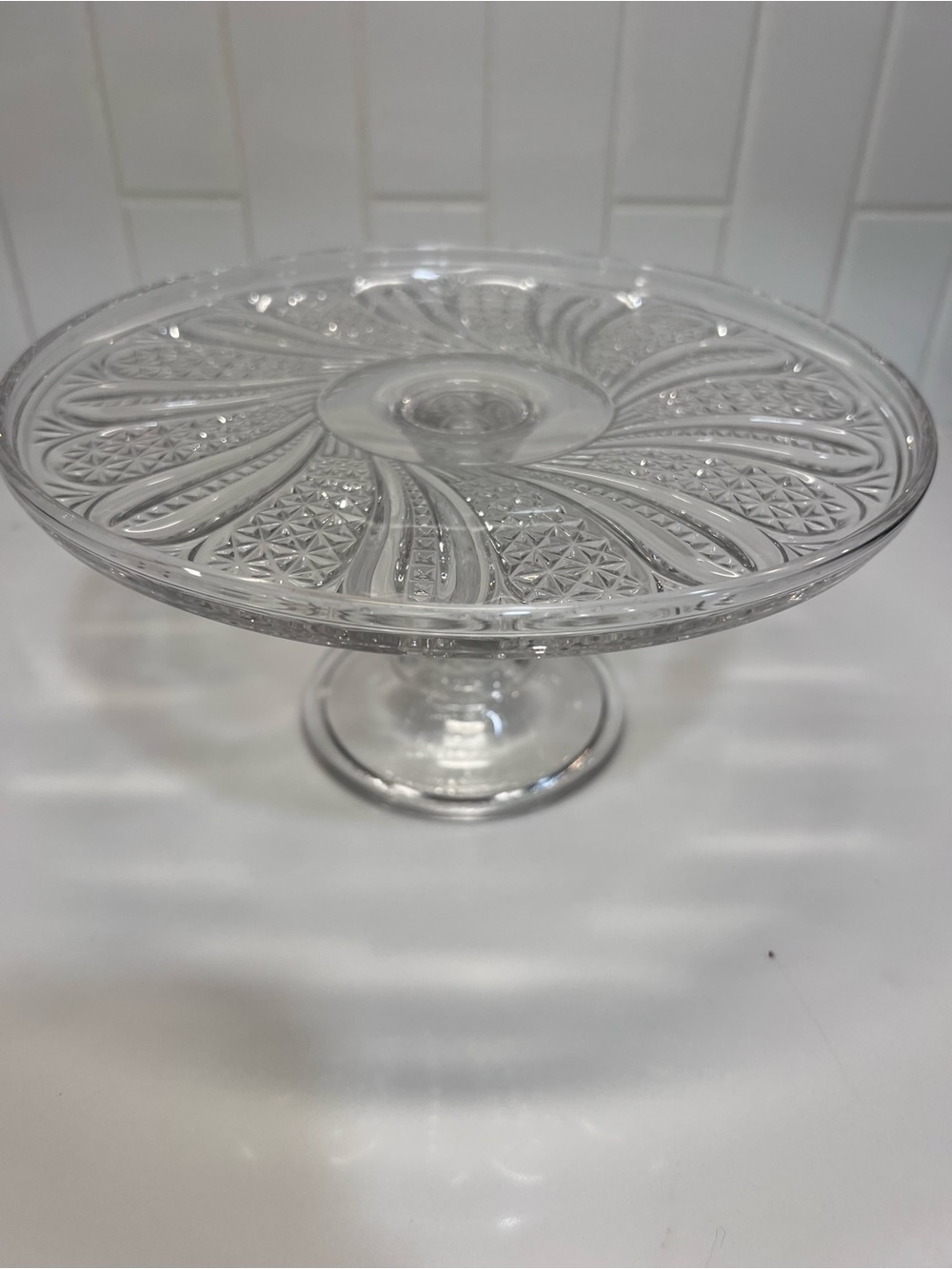 Vintage Pressed Glass Pedestal Cake Plate 9” Diameter 4.5” Tall Pinwheel Paisley